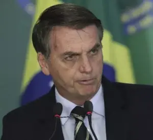 Bolsonaro recibe el alta tras ser hospitalizado por caída en su residencia