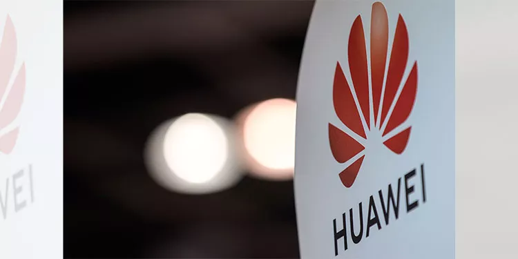 EE.UU dice que Huawei creó “puerta trasera” en móviles para espionaje chino