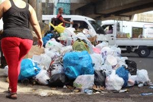 Isidro Torres pide declarar emergencia sanitaria en Santo Domingo Norte por basura