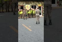 Militares denuncian engaño en entrega de cajas navideñas; se las entregaron solo para las fotos