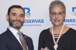 Global Finance entrega tres distinciones a BanReservas