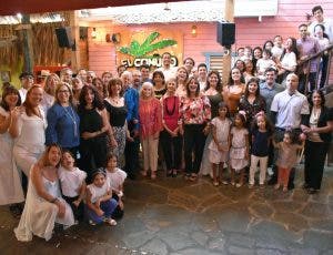 La familia Pockels celebra su primer encuentro en restaurante El Conuco