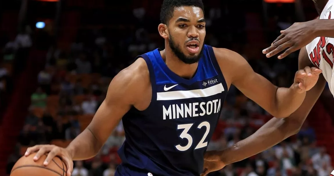 Wolves cuidan como ‘tesoro’ a Karl Towns