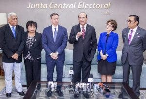 JCE y Procuraduría se comprometen a perseguir los delitos electorales