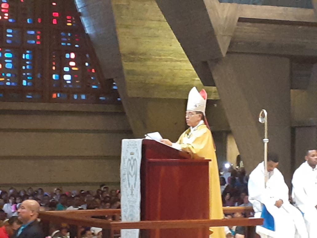 Monseñor Nicanor Peña llama población a votar por personas honestas y que defiendan la vida