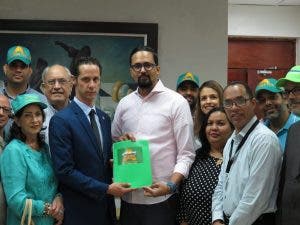 Bartolomé Pujals formaliza propuesta: “Santo Domingo, una ciudad para la gente”