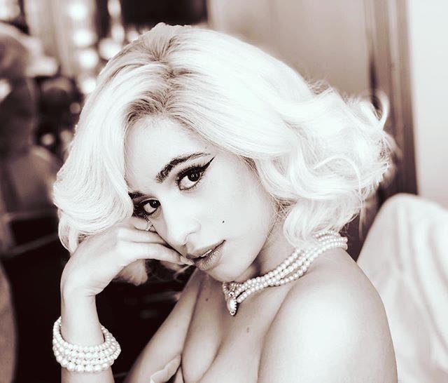 Camila Cabello caracteriza a Marilyn Monroe y recibe elogios de Alejandro Sanz