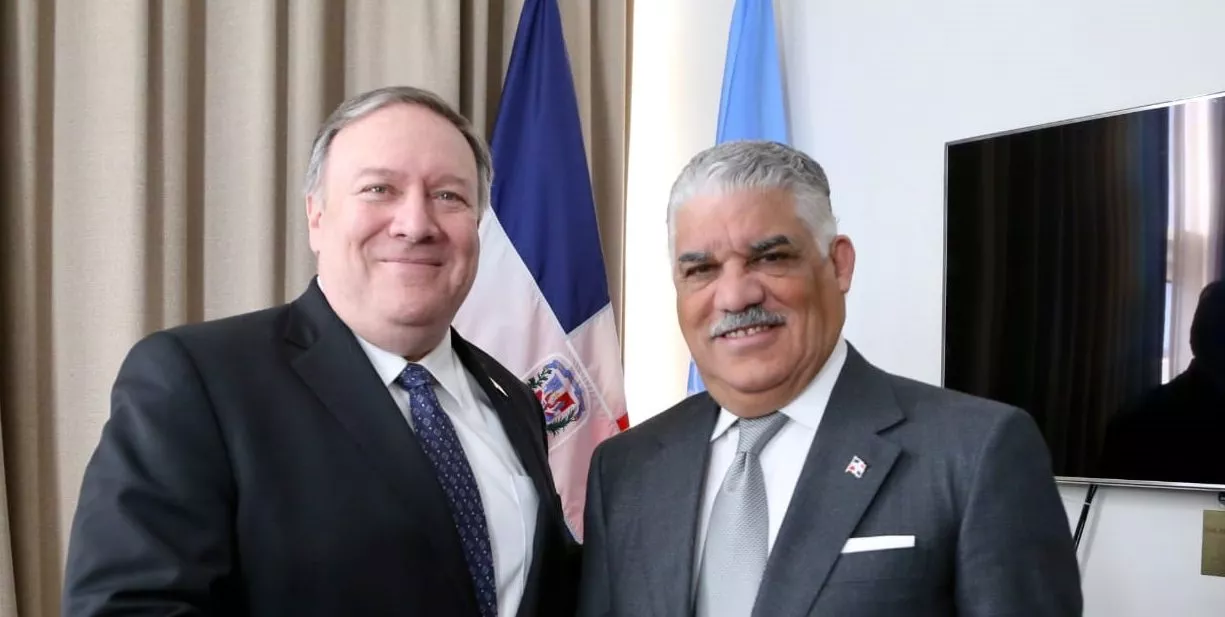 Canciller Vargas se reúne con Pompeo