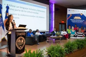 UASD y Oxfam realizan seminario internacional para prevenir violencia contra la mujer en escuelas y universidades