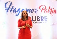 Karen Ricardo asegura que este año el país estará libre de analfabetismo