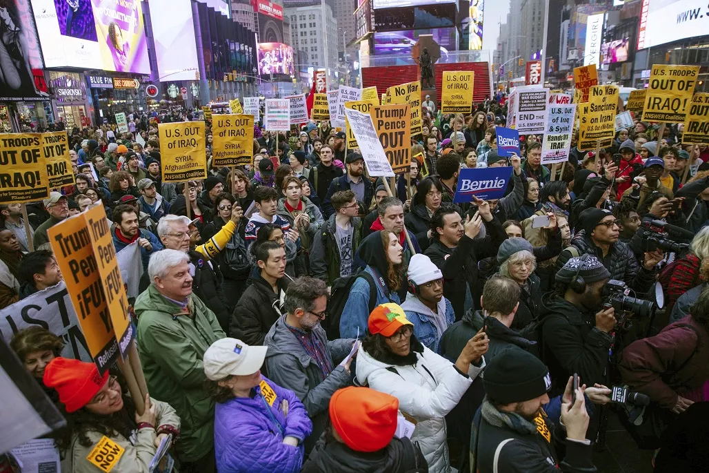 Más de 70 ciudades de EE.UU. se manifiestan contra el ataque de Trump a Irán