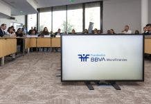 La OCDE reconoce a la Fundación Microfinanzas BBVA como líder internacional en financiación al desarrollo
