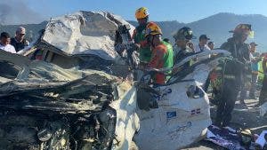 Ministerio de Administración Pública lamenta muerte de empleados en accidente de Bonao