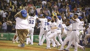 Licey derrota las Águilas y pasa a serie final contra  los Toros