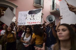 Protestas en Puerto Rico contra la gestión de la crisis de los terremotos