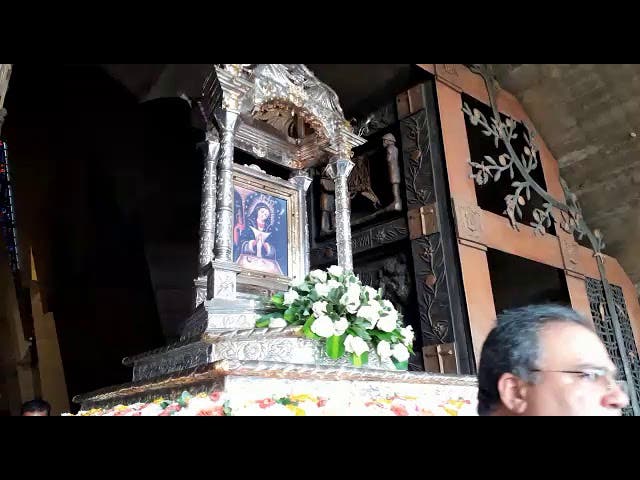 Cientos acuden a Basílica de Higüey por Día de La Altagracia