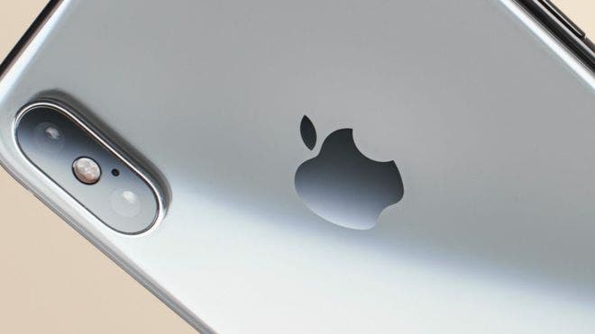 iPhone de Apple: la millonaria multa contra la firma de EE.UU. por hacer más lentos sus modelos más antiguos