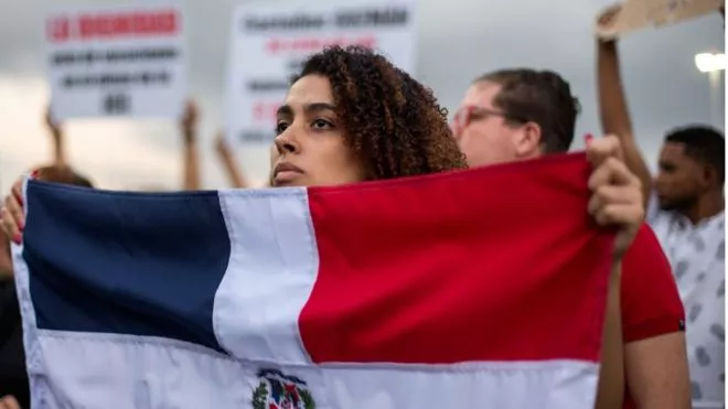 Protestas en República Dominicana: 4 puntos que explican las insólitas semanas de manifestaciones que estremecen el país