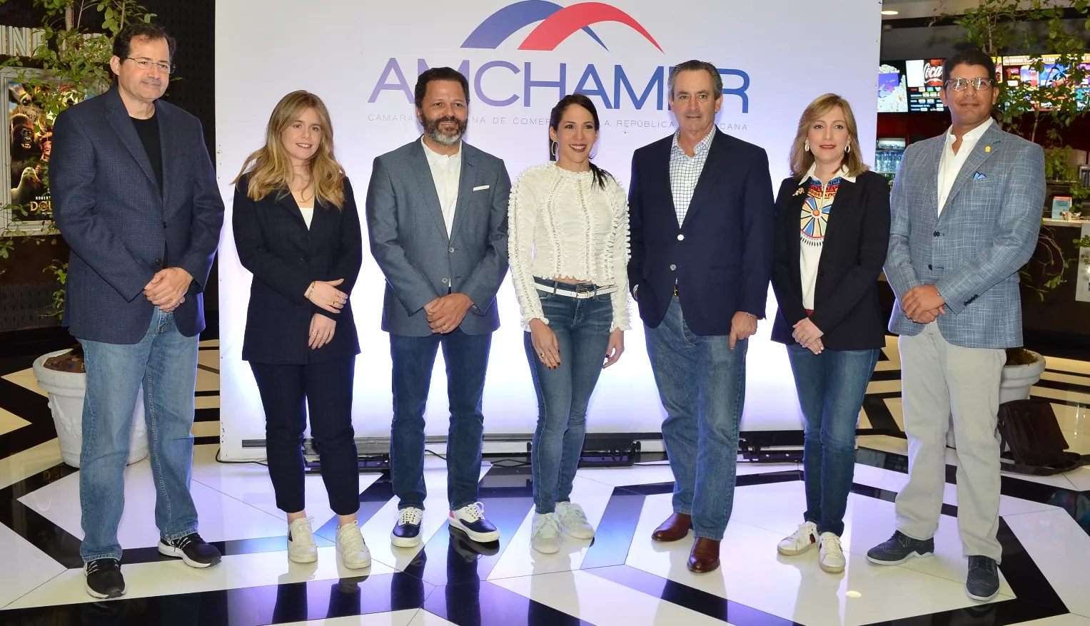 Amchamdr organiza un debate sobre el cambio digital en RD