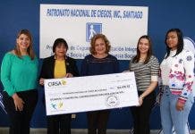 Grupo CIRSA entrega un donativo al Patronato Nacional Ciegos en Santiago