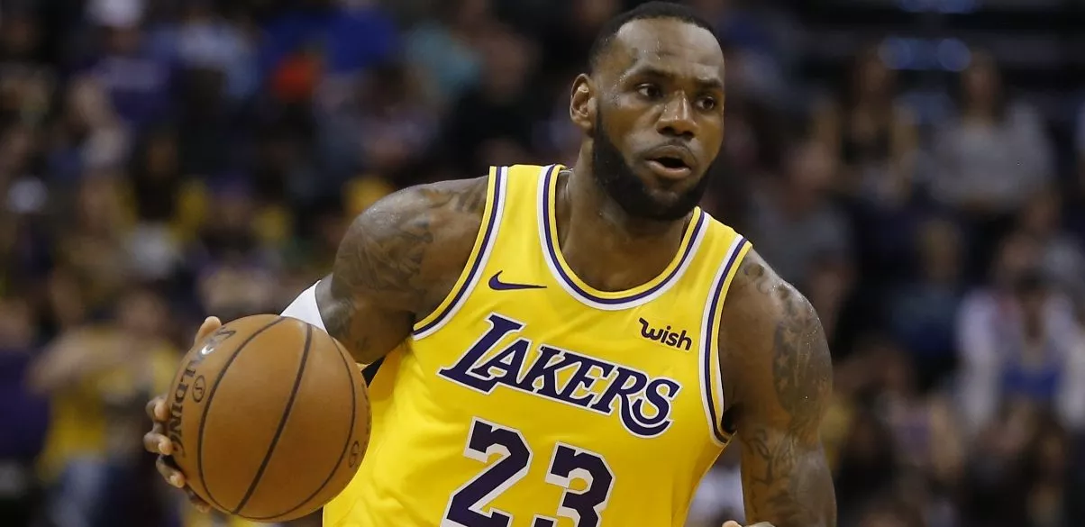 LeBron lidera a convocados equipo EE.UU. para Tokio