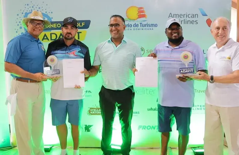 García y Galán se llevan categoría A torneo golf Adavit