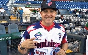 Mánager Lino Rivera celebra su primer título Serie del Caribe