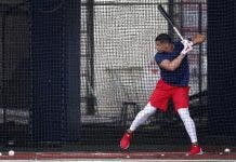 Juan Soto no se limita y sigue trabajando fuerte desde su casa