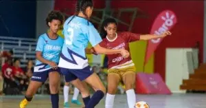 Colegios avanzan a semifinales futsal