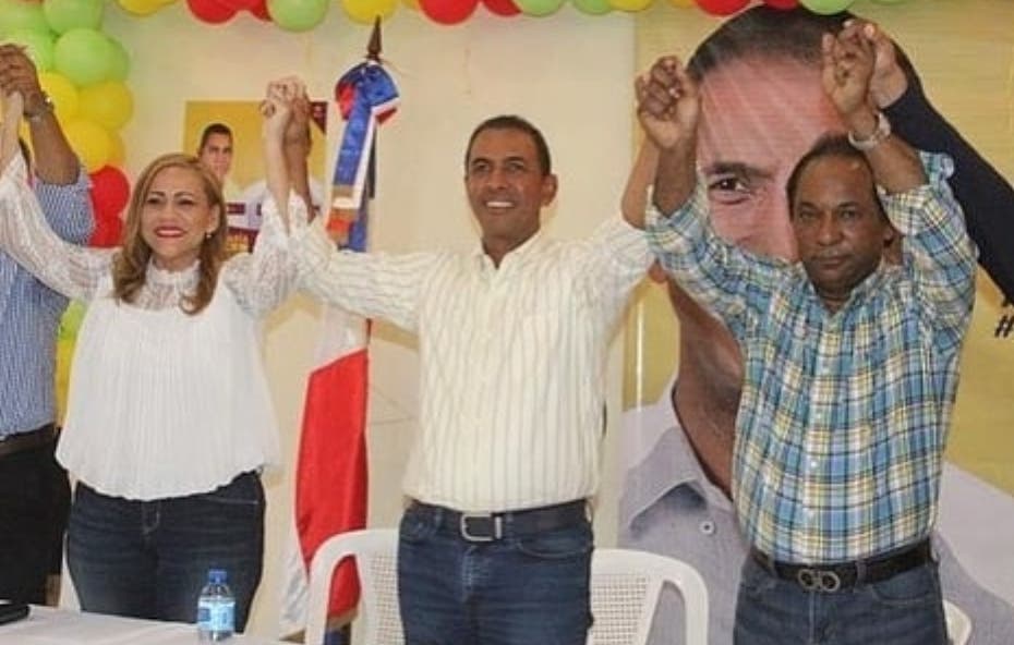Contreras es candidato del Cívico Renovador