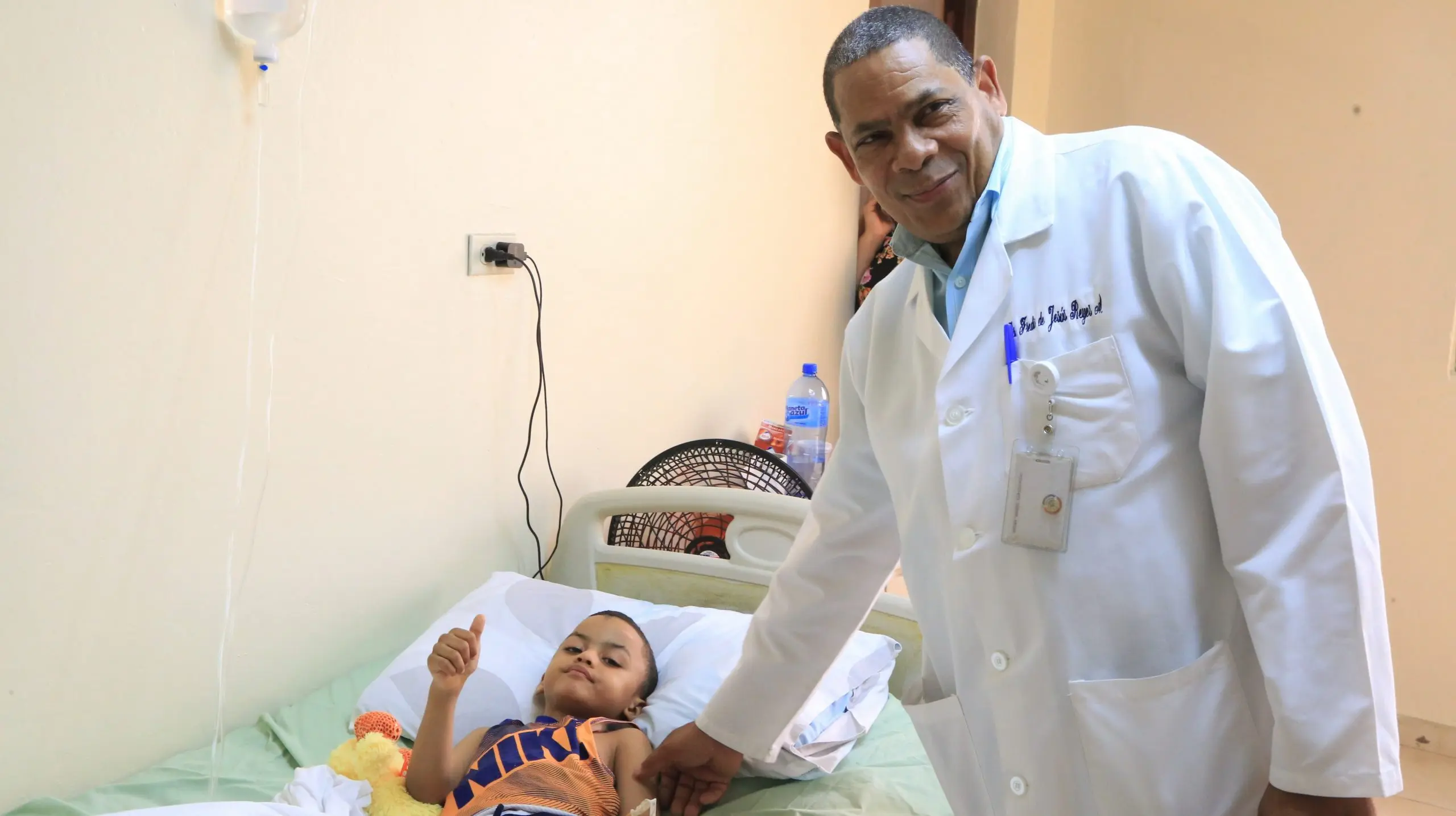 Hospital Salvador Gautier realiza jornada de cirugía de la columna