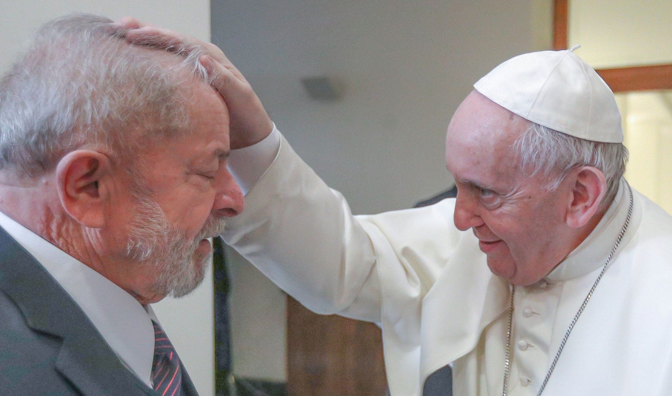 El papa a Lula: “Estoy contento de poder verlo caminando por la calle»