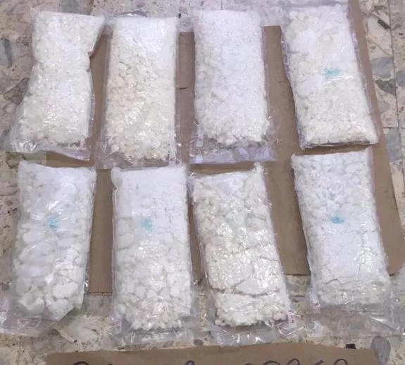 Apresan mujer en el AILA  intentaba viajar a España con 8 kilos de cocaína