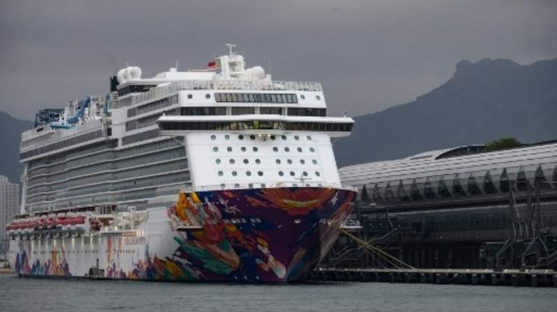 Hong Kong pone en cuarentena a 3.600 pasajeros y tripulantes de un crucero