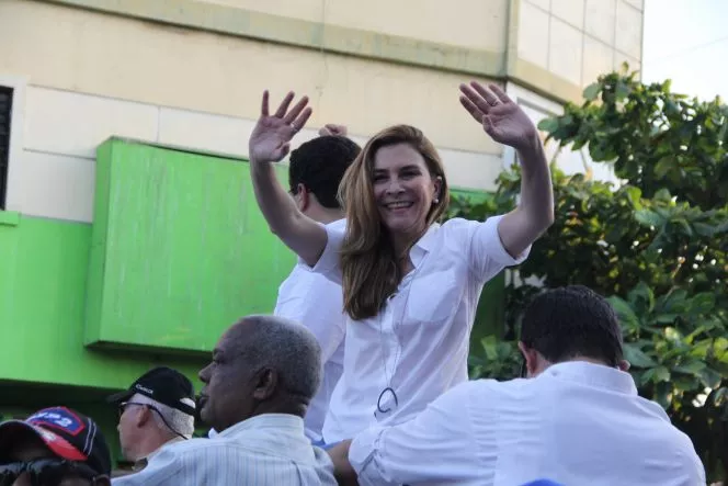 Dominicanos por el Cambio llama a capitaleños a votar por Carolina para la alcaldía del DN