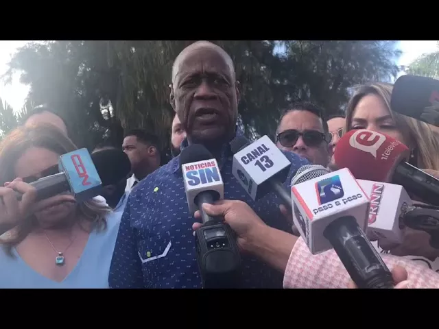 Johnny Ventura dice no votará hasta que la JCE arregle el 