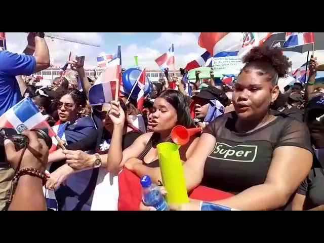 Con la interpretación del Himno Nacional arranca 