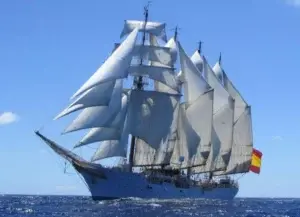 Buque Escuela español Elcano llega al país