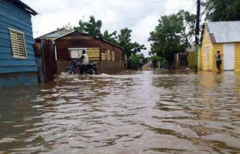 Varios sectores de Puerto Plata inundados por lluvias