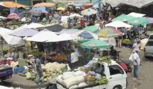 Autoridades toman medidas para mejorar acceso al Mercado Nuevo por Covid-19