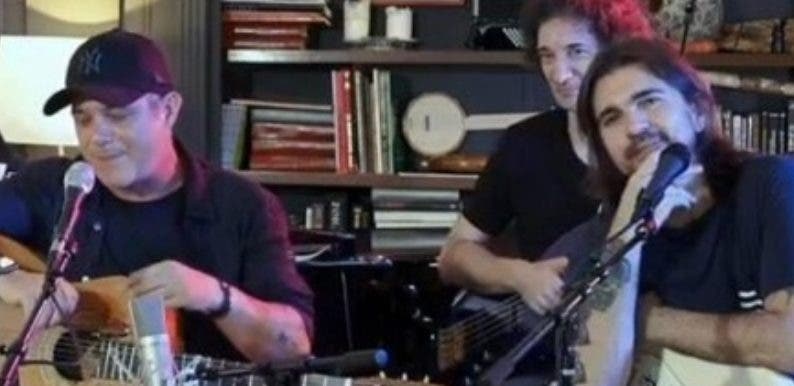 Sanz y Juanes dan concierto por youtube