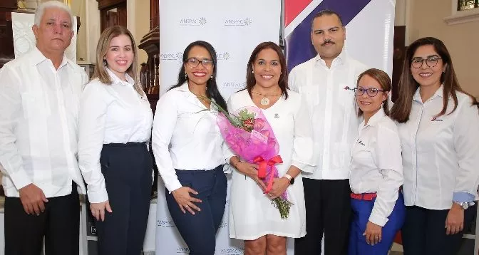 Cemex conmemora los 20 años de  su programa social