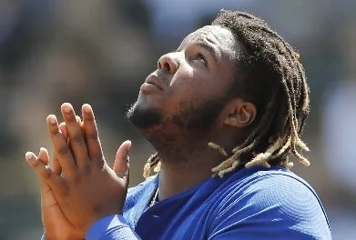 Vlad Jr. batea tercer jonrón y Robles, 1ero.