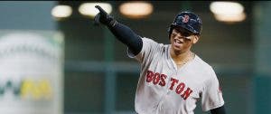 El dominicano Rafael Devers ayuda a Medias Rojas a cortar racha perdedora