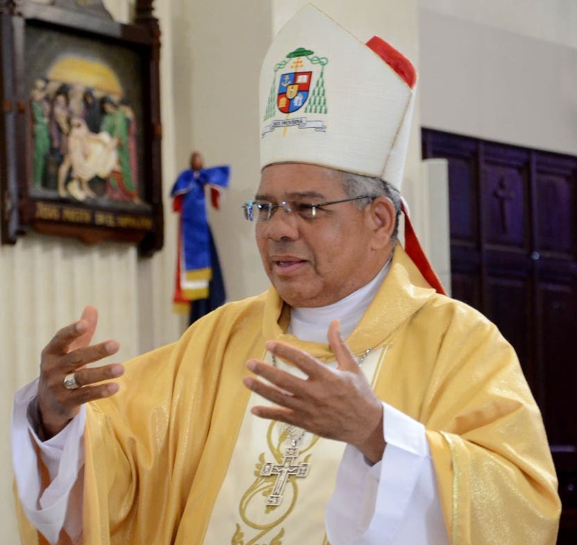 Por qué un arzobispo es designado general capellán