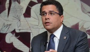 Collado encabezará comisión traspaso