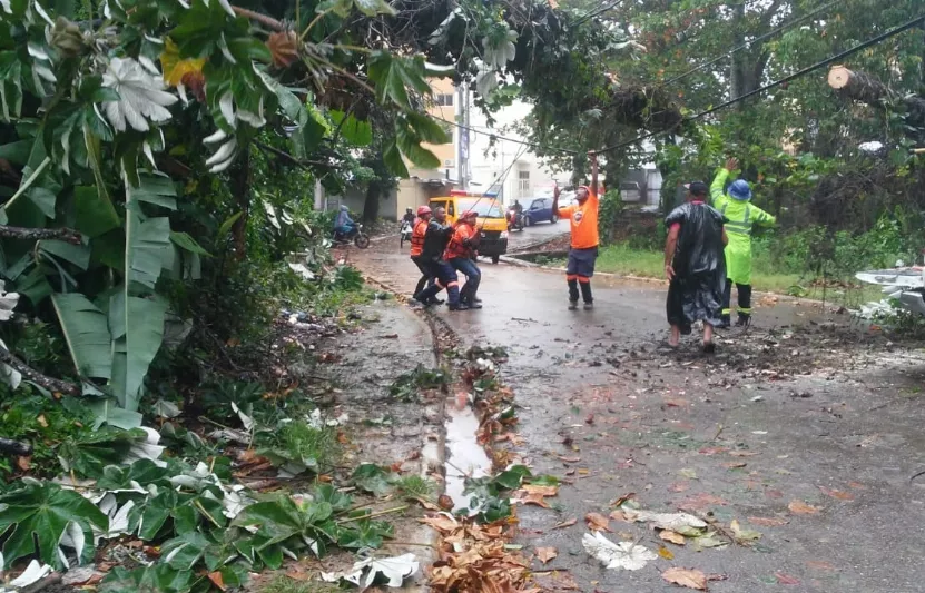 Sistema frontal y vaguada traen lluvias