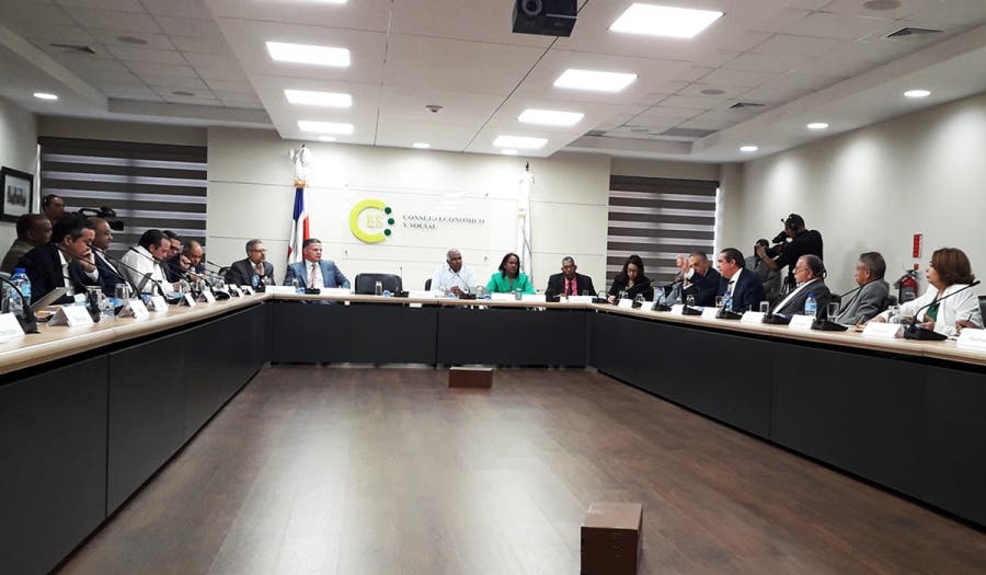 PRM evaluará propuesta de Manifiesto Ciudadano sobre procurador electoral