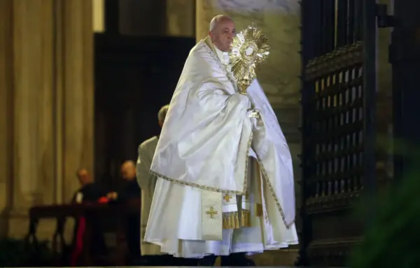 Pope Francis extraordinary Urbi et Orbi blessing during the coronavirus crisis