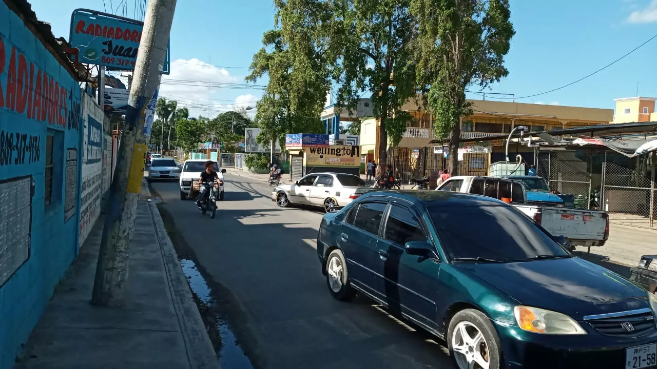 Tránsito ha sido concurrido en Villa Mella